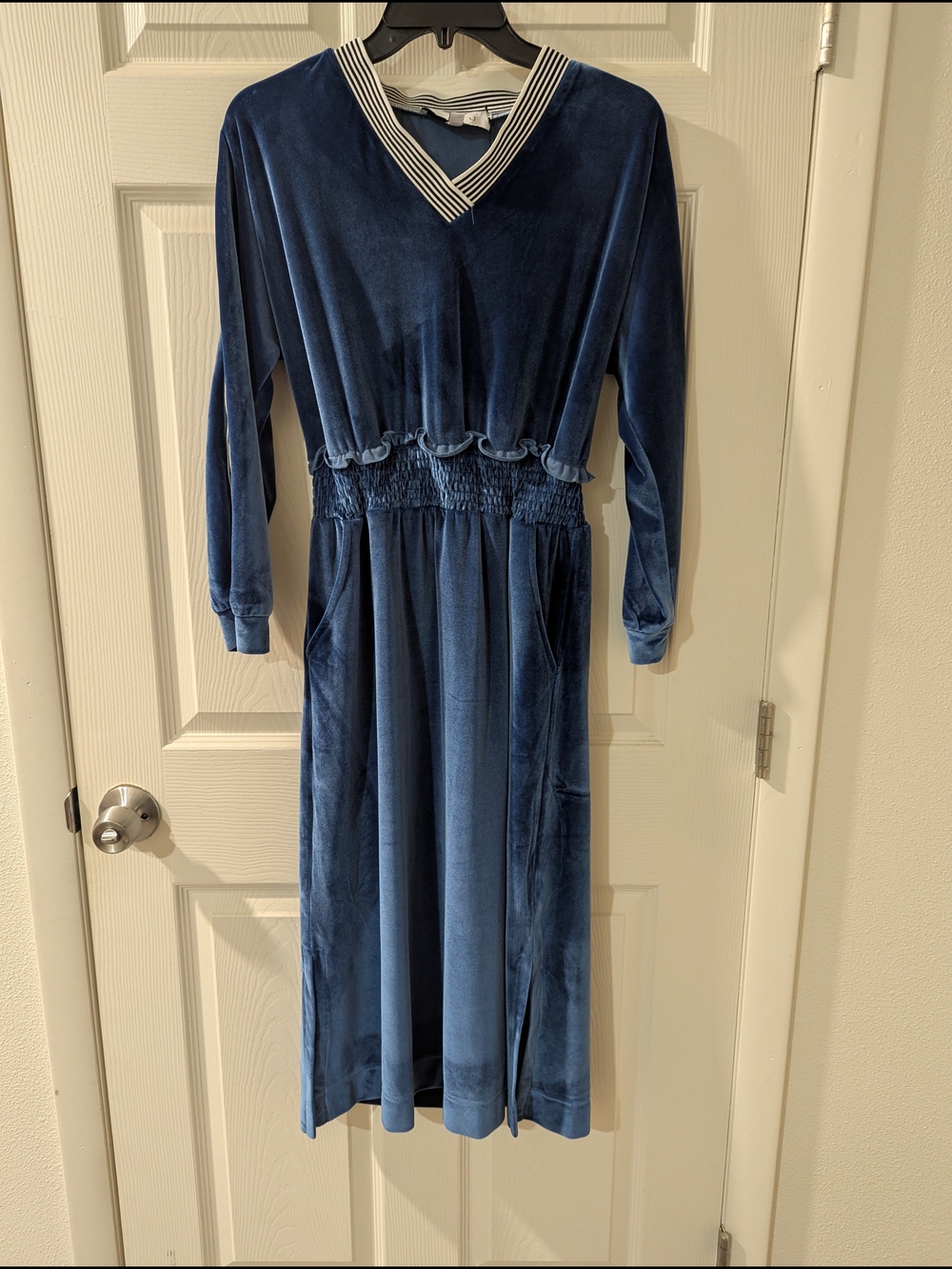 Navy Velvet Long-Sleeve Midi Dress with Striped V-Neck